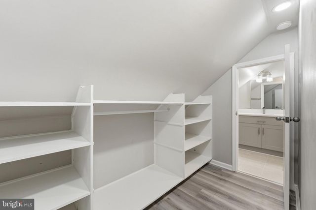 4719 25TH ST N, Arlington, VA 22207