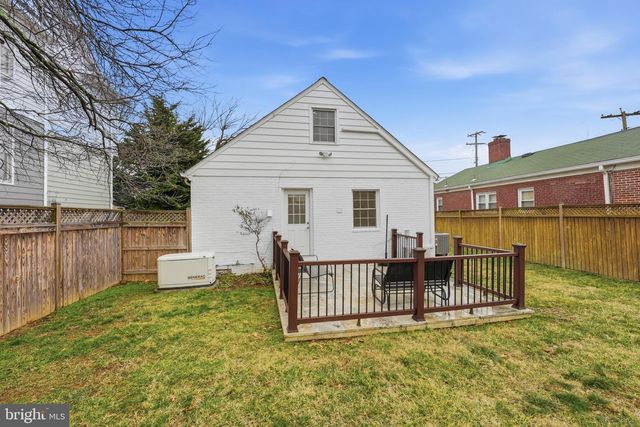 4719 25TH ST N, Arlington, VA 22207