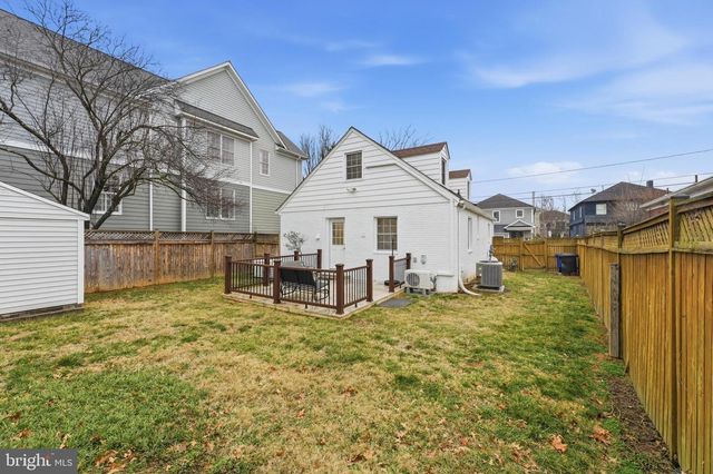 4719 25TH ST N, Arlington, VA 22207