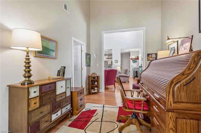 205 Shaindel DR, Williamsburg, VA 23185