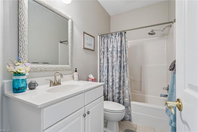 205 Shaindel DR, Williamsburg, VA 23185