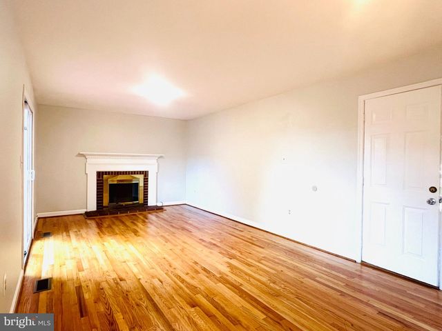 20417 PERIDOT LN, Germantown, MD 20876
