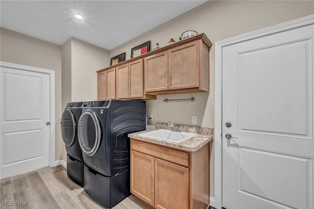 7776 Jo Ann Drive, Concord, OH 44077