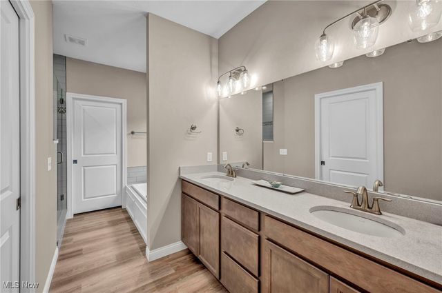 7776 Jo Ann Drive, Concord, OH 44077