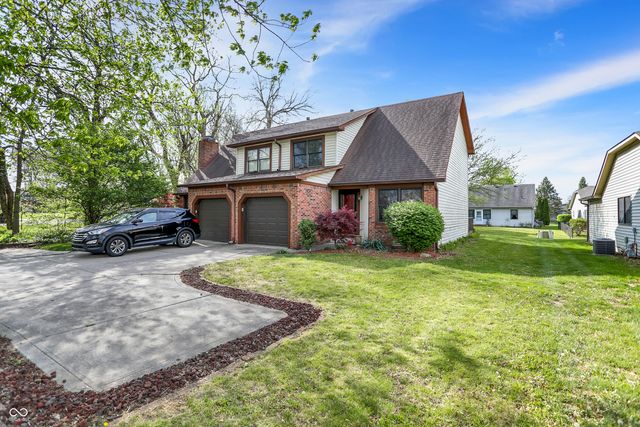 243 E County Line Road, Greenwood, IN 46143