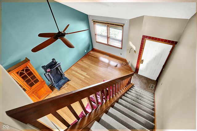 243 E County Line Road, Greenwood, IN 46143