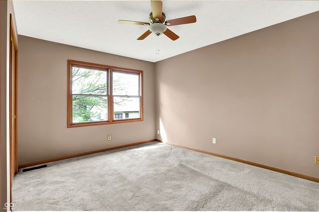 243 E County Line Road, Greenwood, IN 46143