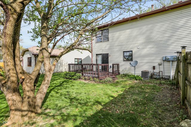 243 E County Line Road, Greenwood, IN 46143