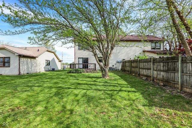 243 E County Line Road, Greenwood, IN 46143