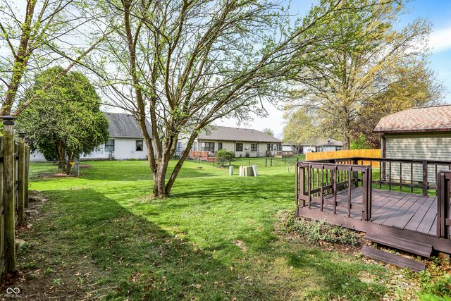 243 E County Line Road, Greenwood, IN 46143
