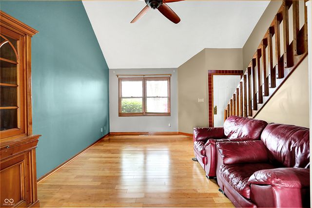 243 E County Line Road, Greenwood, IN 46143