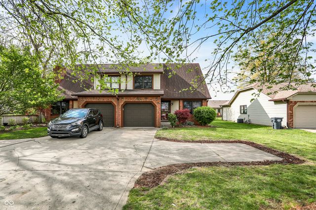 243 E County Line Road, Greenwood, IN 46143