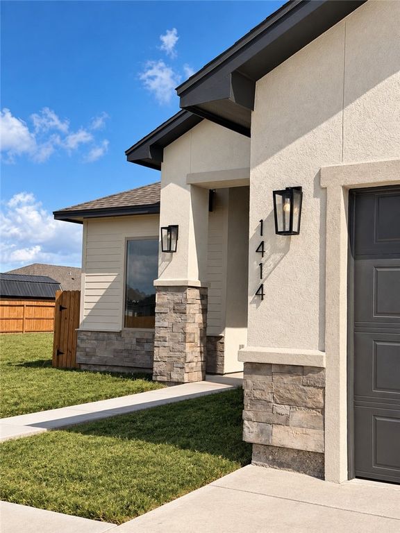 1414 Chloe Cay St, Corpus Christi, TX 78415 — photo 3