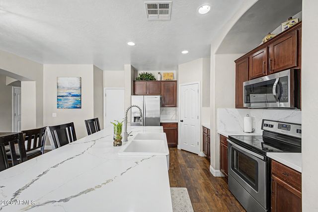 19600 N PORTAROSA Court, Maricopa, AZ 85138