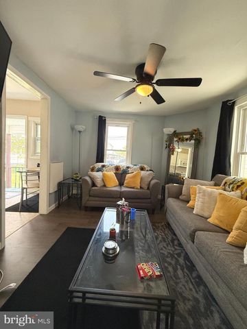 217 WHITE, Linwood, PA 19061