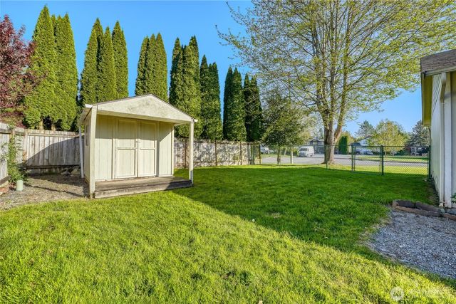401 Hemlock Court, Sultan, WA 98294