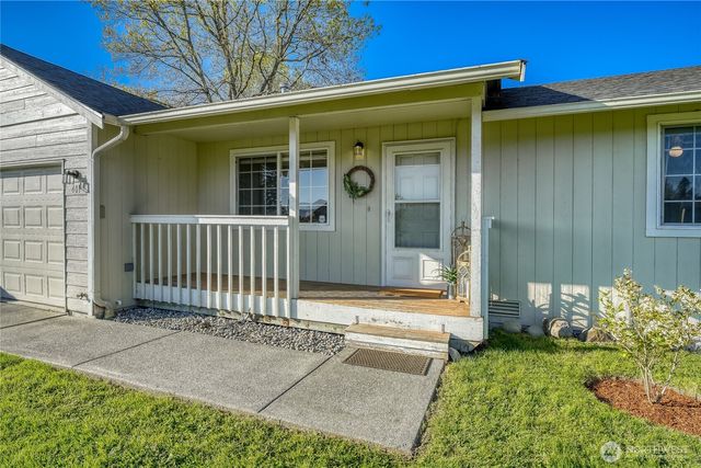 401 Hemlock Court, Sultan, WA 98294