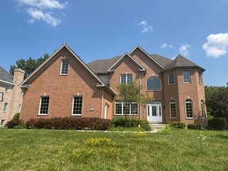 8420 Redtail Drive, Lakewood, IL 60014