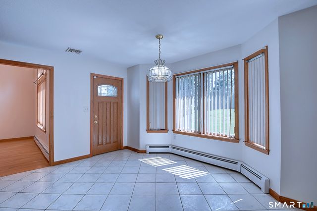 20 Ridgeview Crossing, Newington, CT 06111