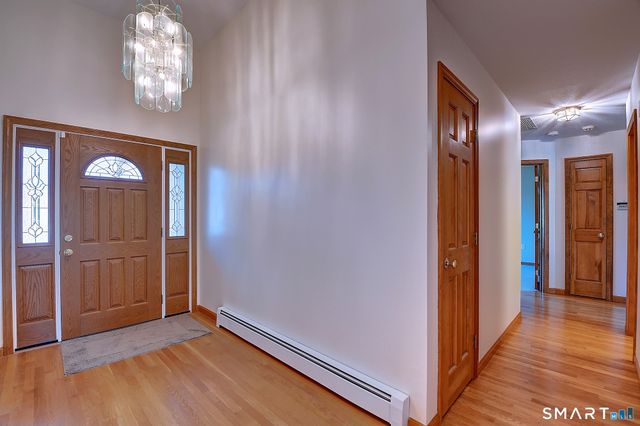 20 Ridgeview Crossing, Newington, CT 06111