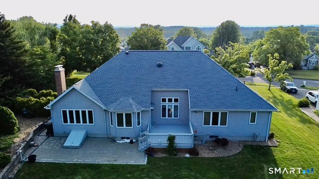 20 Ridgeview Crossing, Newington, CT 06111