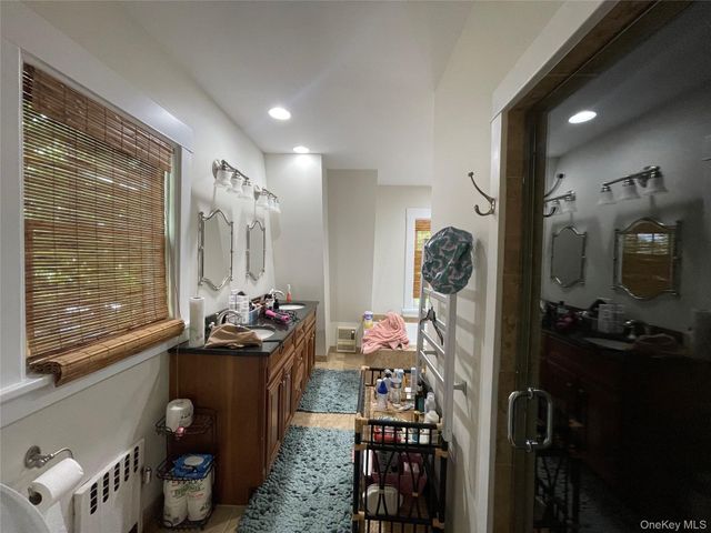 38 Gedney Park Drive, White Plains, NY 10605