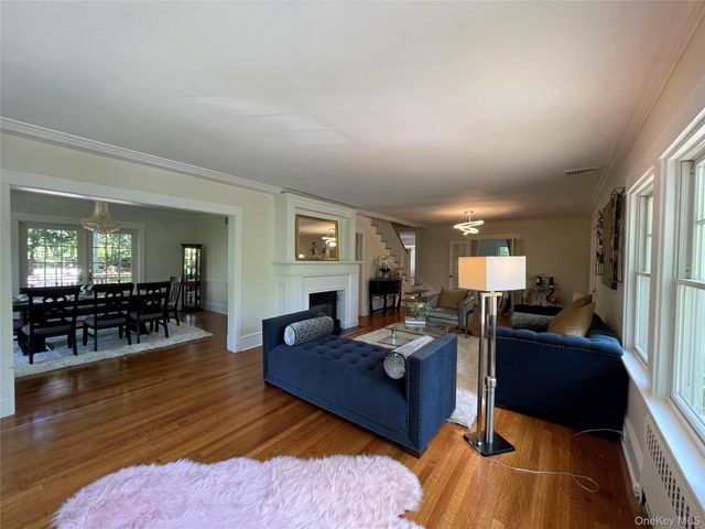 38 Gedney Park Drive, White Plains, NY 10605