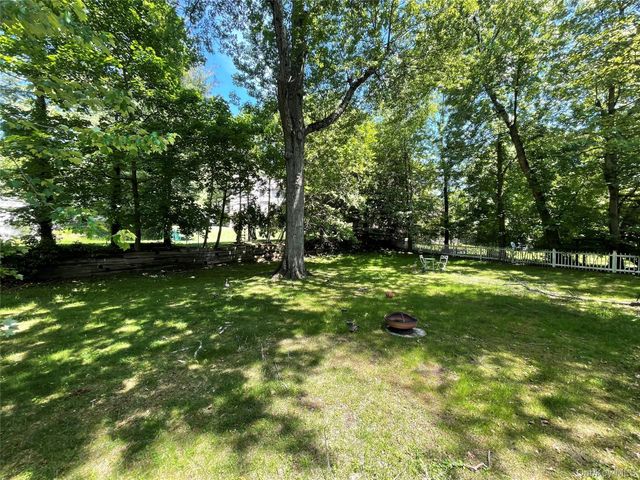 38 Gedney Park Drive, White Plains, NY 10605