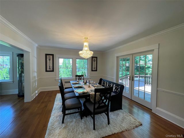 38 Gedney Park Drive, White Plains, NY 10605
