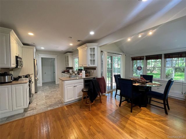 38 Gedney Park Drive, White Plains, NY 10605