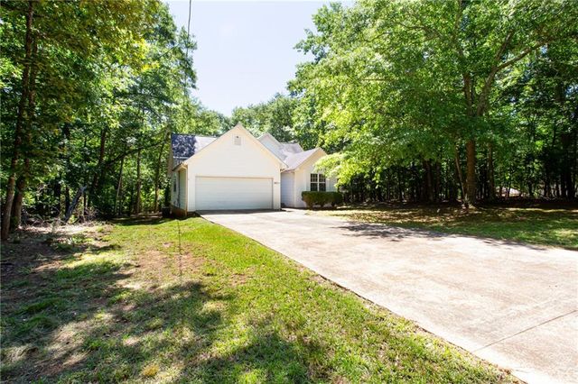 8071 Beachwood Drive, Murrayville, GA 30564