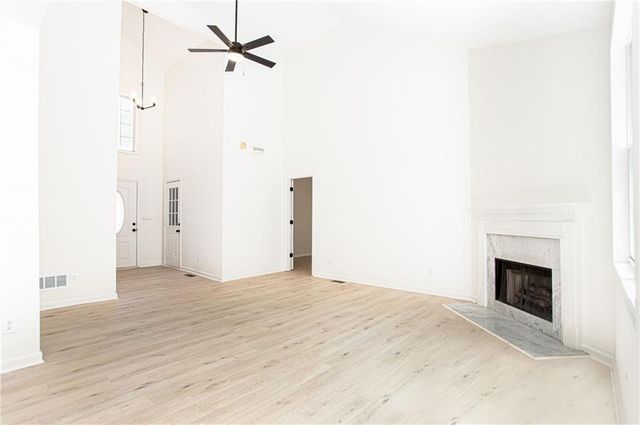 8071 Beachwood Drive, Murrayville, GA 30564