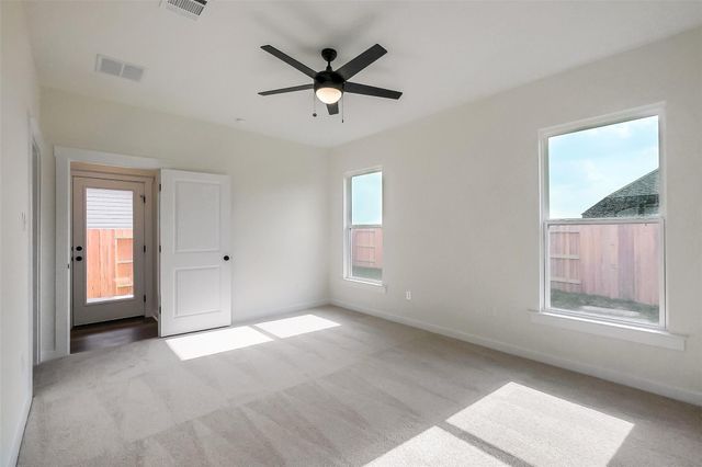 818 Countryside Glade Lane, Bonney, TX 77583