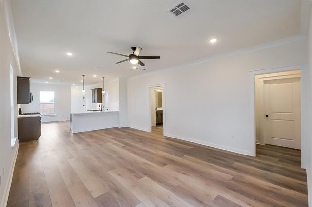 818 Countryside Glade Lane, Bonney, TX 77583