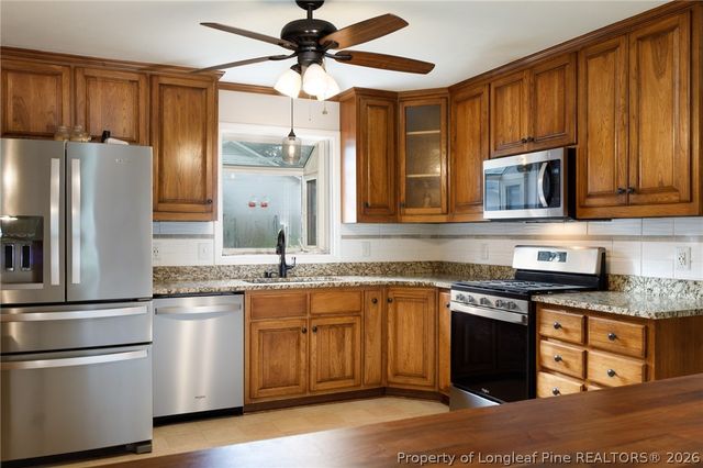417 Wayberry Drive, Fayetteville, NC 28303