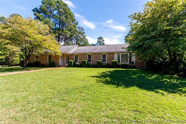 417 Wayberry Drive, Fayetteville, NC 28303