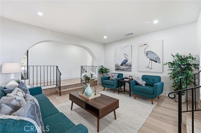 2532 E Vista Drive, Upland, CA 91784