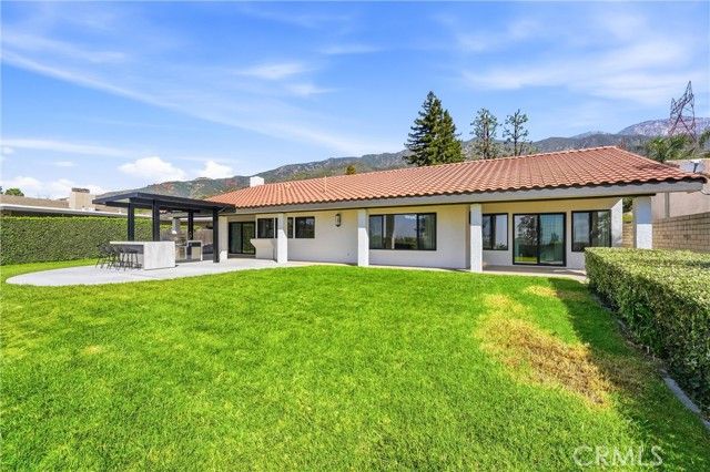 2532 E Vista Drive, Upland, CA 91784