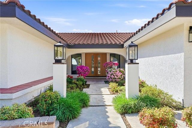 2532 E Vista Drive, Upland, CA 91784