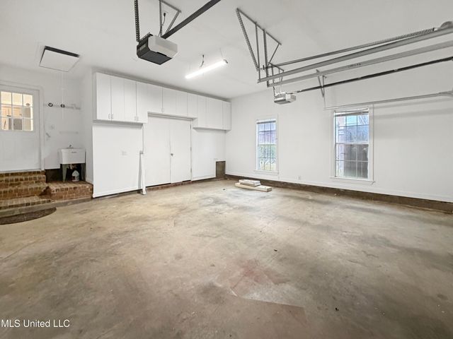 28 Moss Woods Cove, Madison, MS 39110