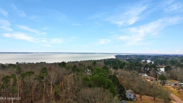 28 Moss Woods Cove, Madison, MS 39110