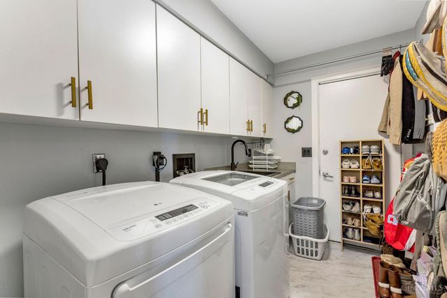 8185 Misty Cove Lane, Deerfield Twp., OH 45039
