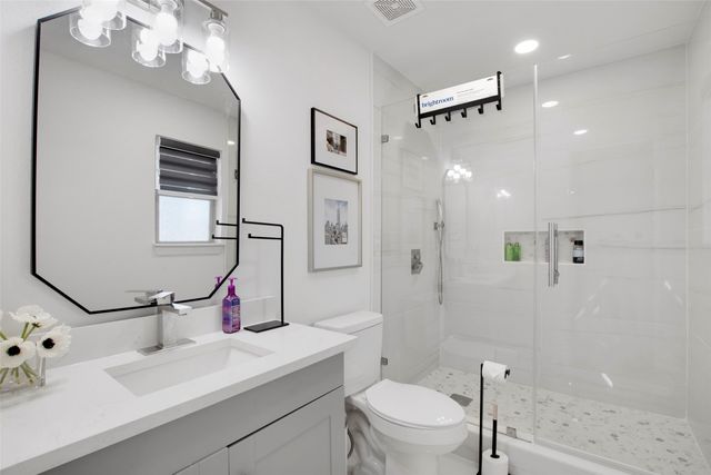 2512 Roosevelt Drive, Dalworthington Gardens, TX 76016