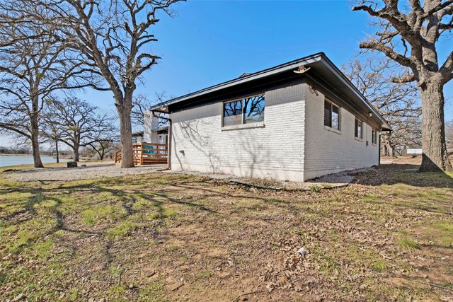 2512 Roosevelt Drive, Dalworthington Gardens, TX 76016