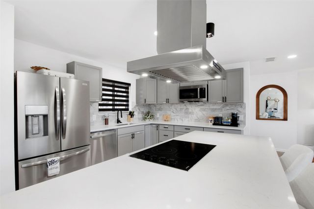 2512 Roosevelt Drive, Dalworthington Gardens, TX 76016