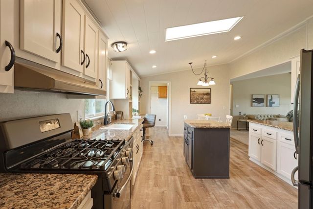 3320 W Durham Ferry Rd, Tracy, CA 95304