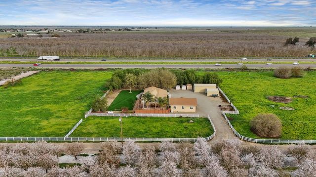 3320 W Durham Ferry Rd, Tracy, CA 95304