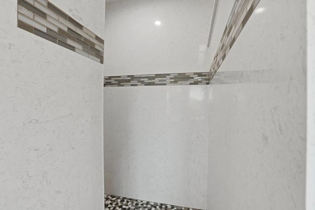 3320 W Durham Ferry Rd, Tracy, CA 95304