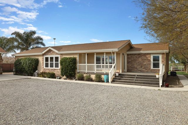 3320 W Durham Ferry Rd, Tracy, CA 95304