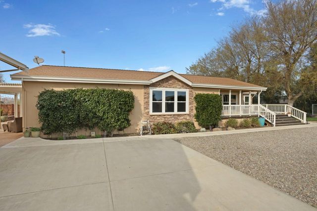 3320 W Durham Ferry Rd, Tracy, CA 95304